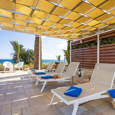 Villa Chrysta Agios Theodoros